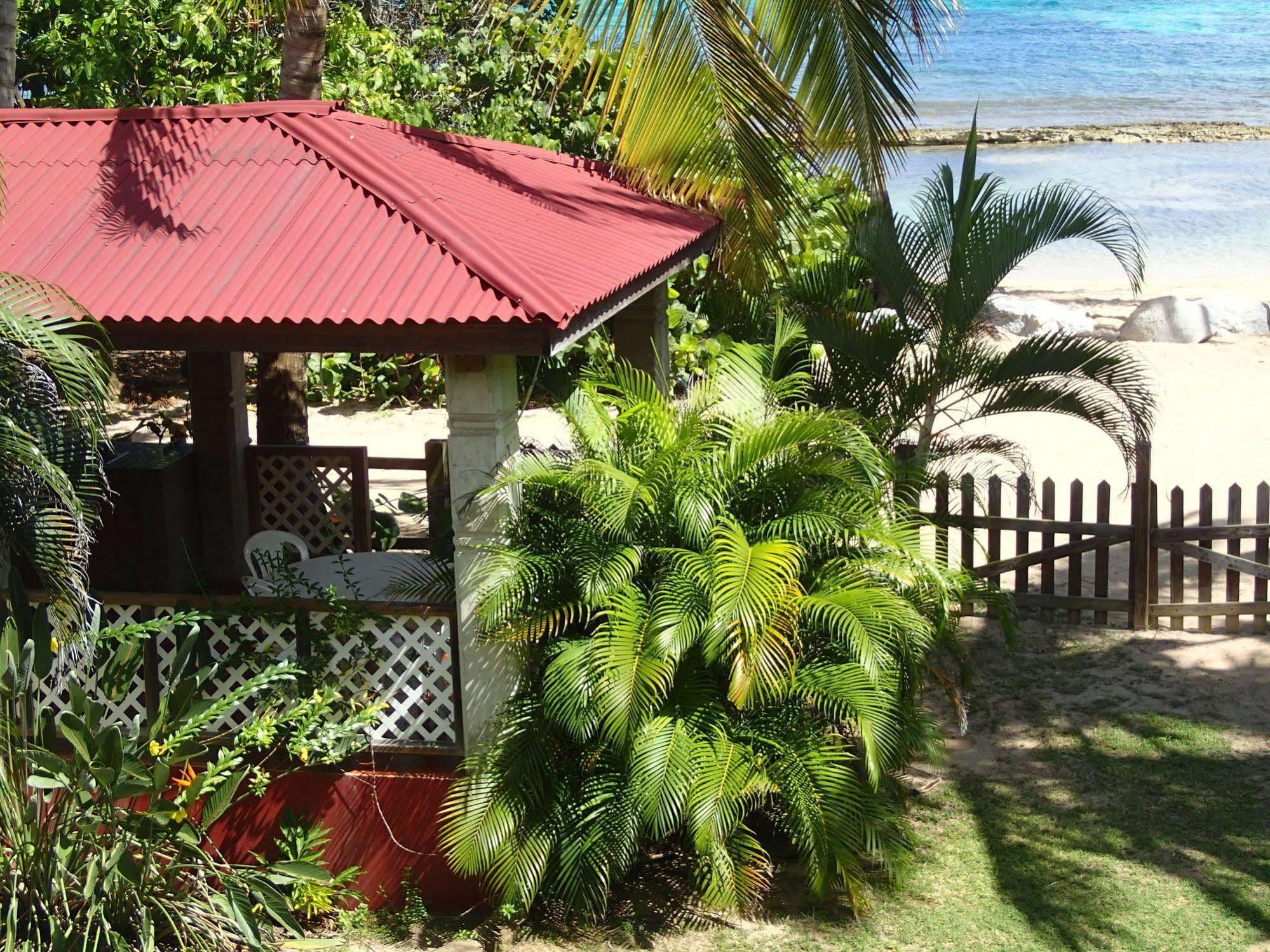 Ababor Suites Guesthouse Vieques Exterior photo
